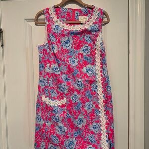 Lilly Pulitzer Sleeveless Pink & Blue Floral Shift Romper size 10